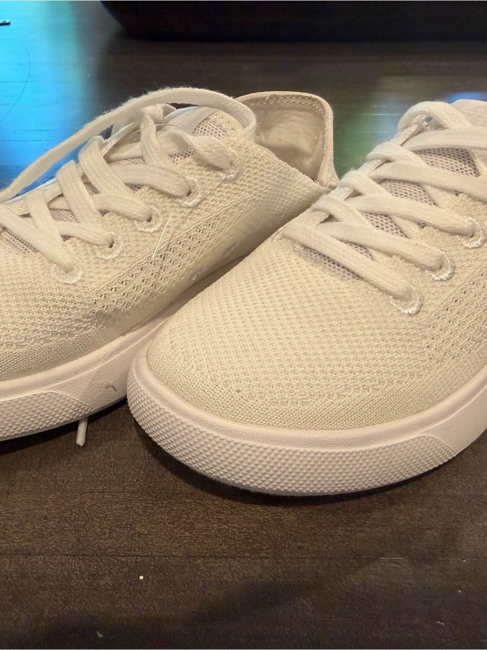 REEF Kids Neptune White Slip On Sneakers Boys Size 13 NWOT